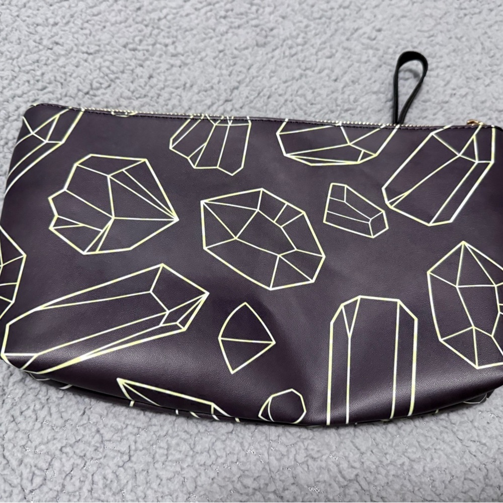 Storehouse Flats Travel Bag - Black and Gold